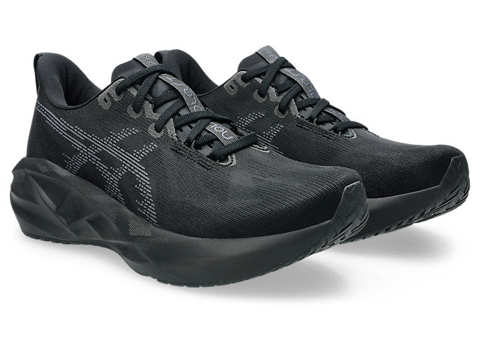 ASICS Novablast 5