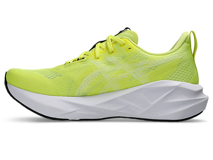 ASICS Novablast 5