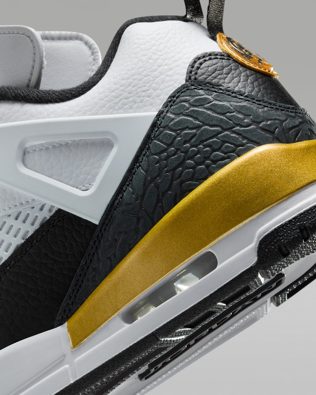 Jordan Spizike Low (Men) - White/Metallic Gold/Black