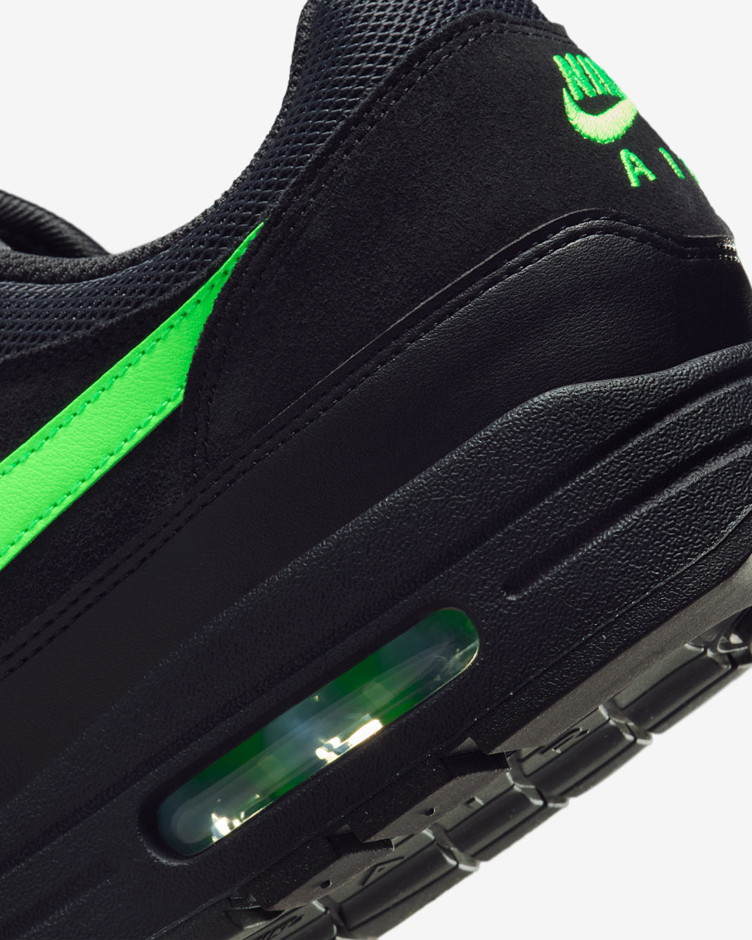 Nike Air Max 1 Essential
