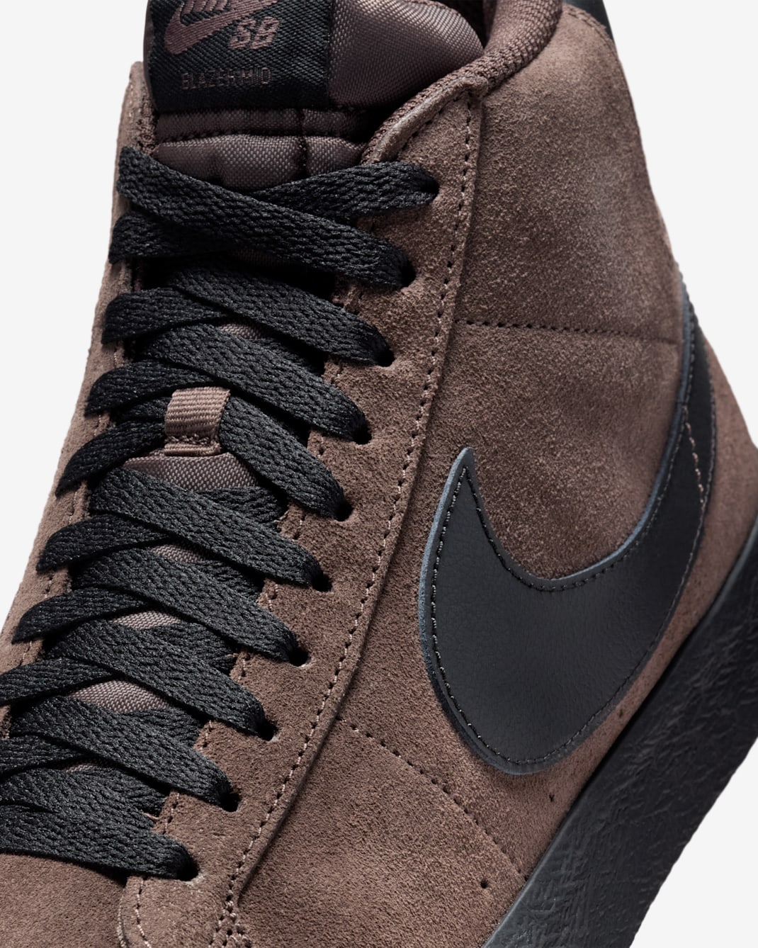 Nike SB Zoom Blazer Mid (Men) - Baroque Brown/Baroque Brown/Black - View 5