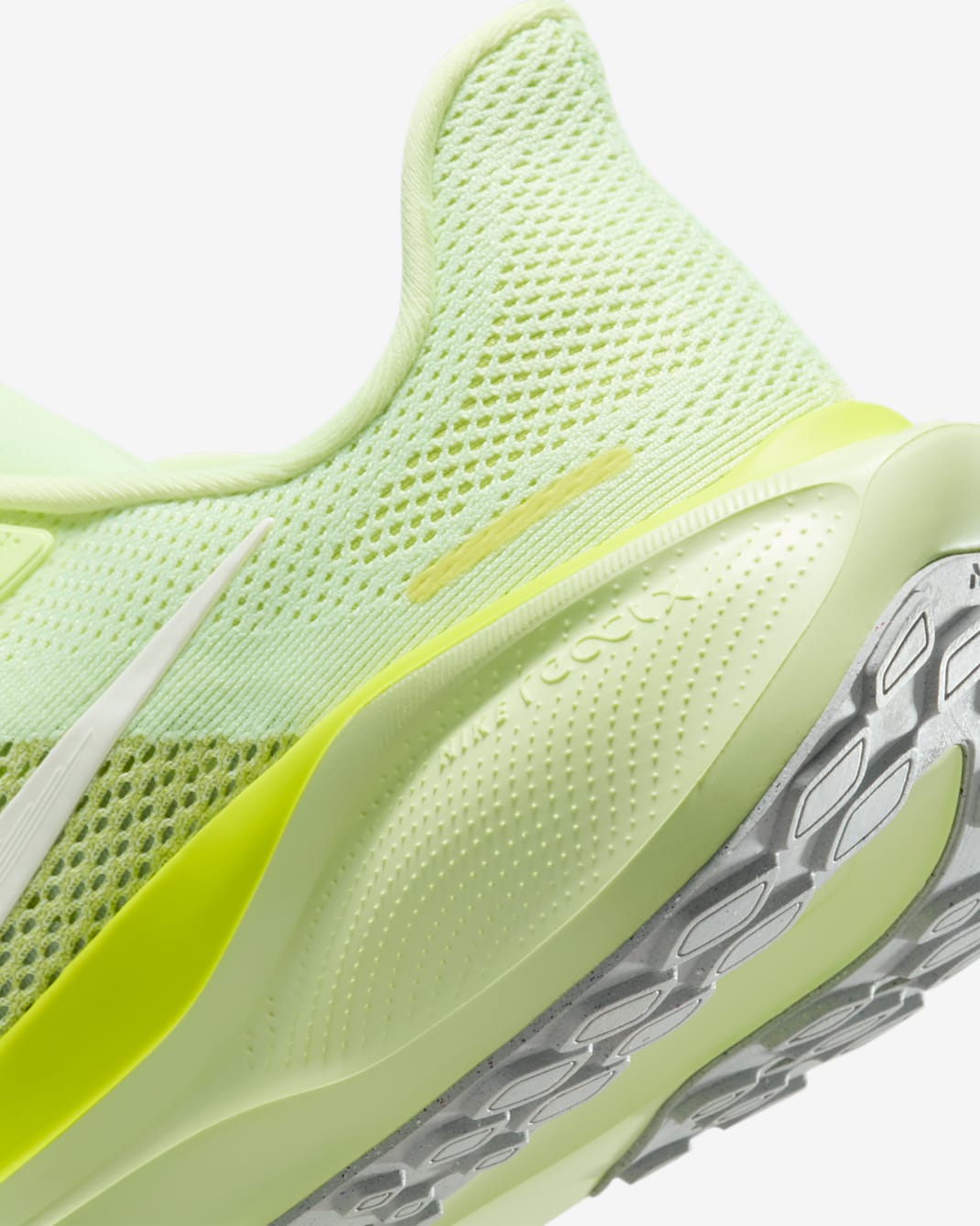W AIR ZOOM PEGASUS 41 - Barely Volt/Limelight/Light Silver/Sail - 06