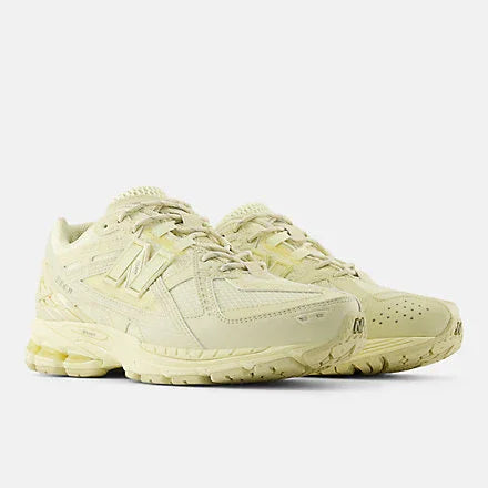 New Balance 1906 Utility - Pale Moss with Ambient Light