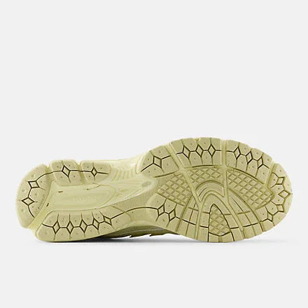 New Balance 1906 Utility - Pale Moss with Ambient Light