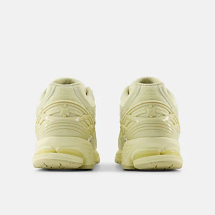 New Balance 1906 Utility - Pale Moss with Ambient Light