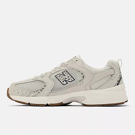 New Balance 530 - Moonbeam with Sea Salt and Black