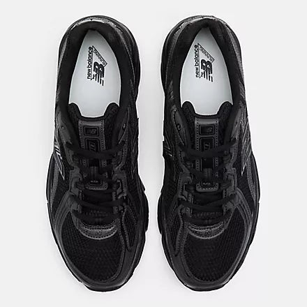 New Balance 740