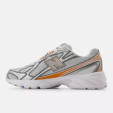 New Balance 740 V2