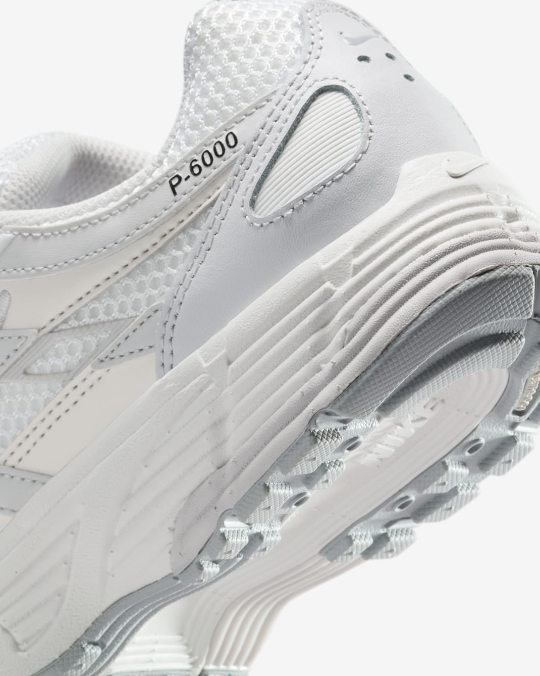 Women P-6000 SE