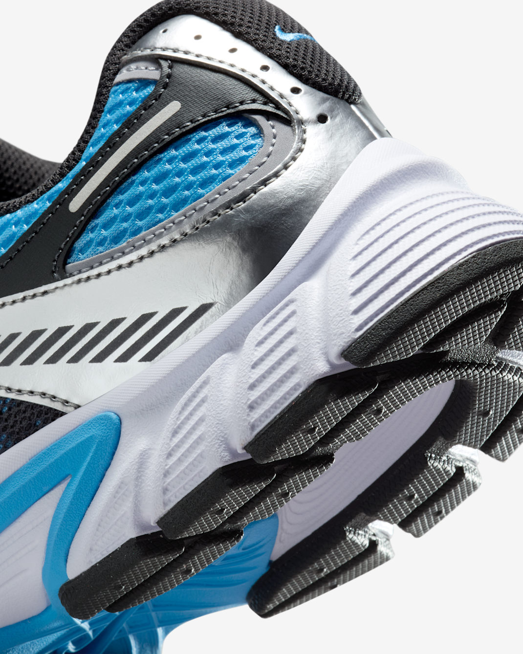 Women Nike V5 RNR Shoes