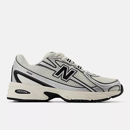 New Balance 740 V2